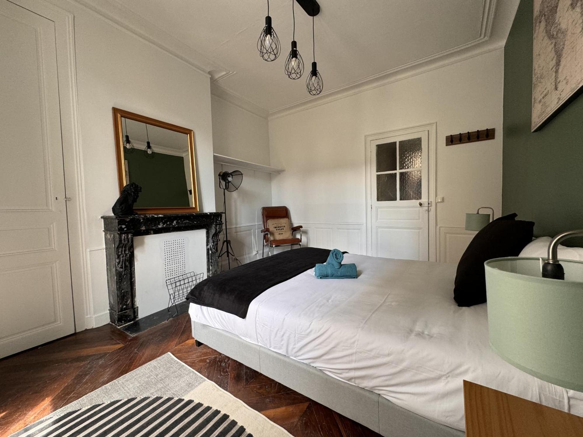 Appartement Sherlock Holmes - 4 Pers - Reve Au Mans